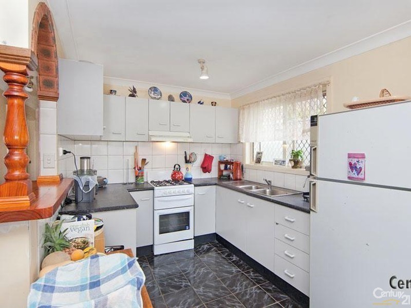 28 Courigal Street, Lake Haven NSW 2263