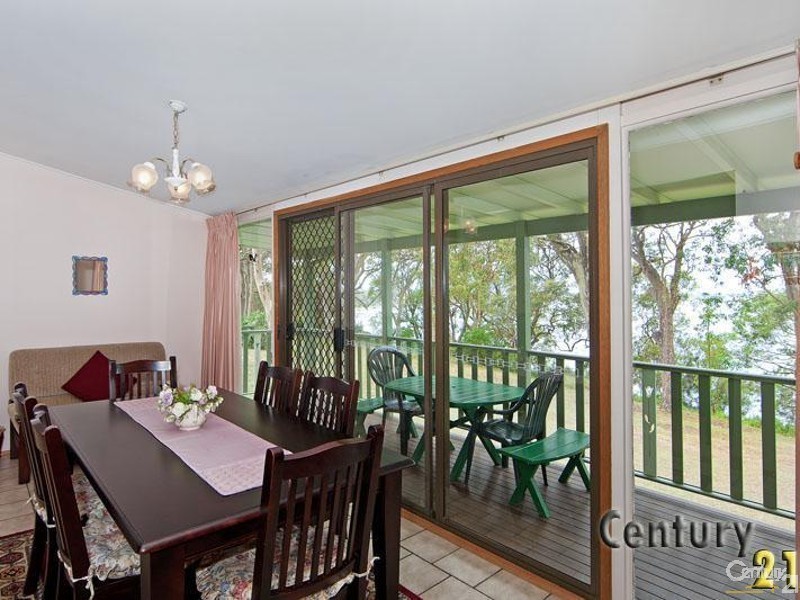 22 Tuggerawong Road, Wyongah NSW 2259