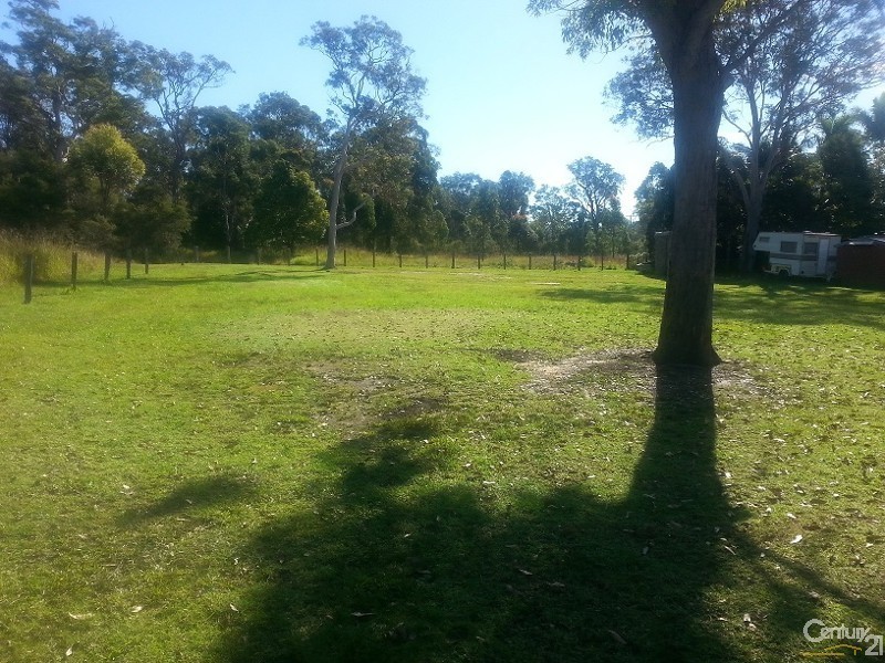 533 Pacific Hwy, Wadalba NSW 2259