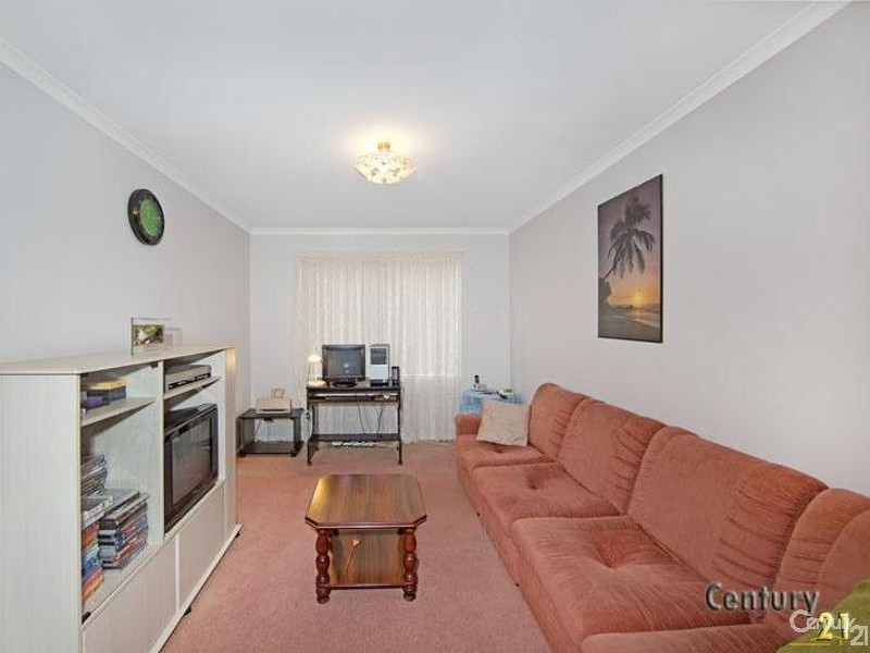 10 Barrington Drive, Woongarrah NSW 2259