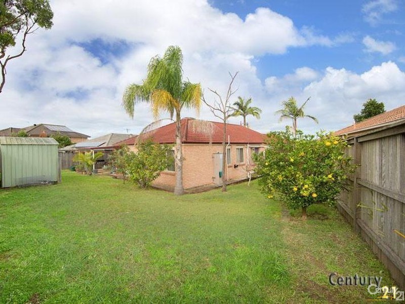10 Barrington Drive, Woongarrah NSW 2259