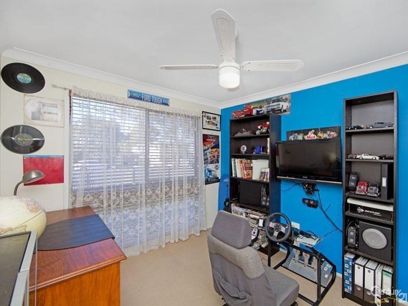 18 Dalnott Road, Gorokan NSW 2263