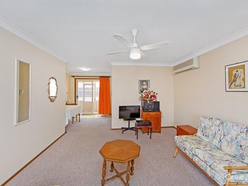 2/39 Victoria Avenue, Toukley NSW 2263