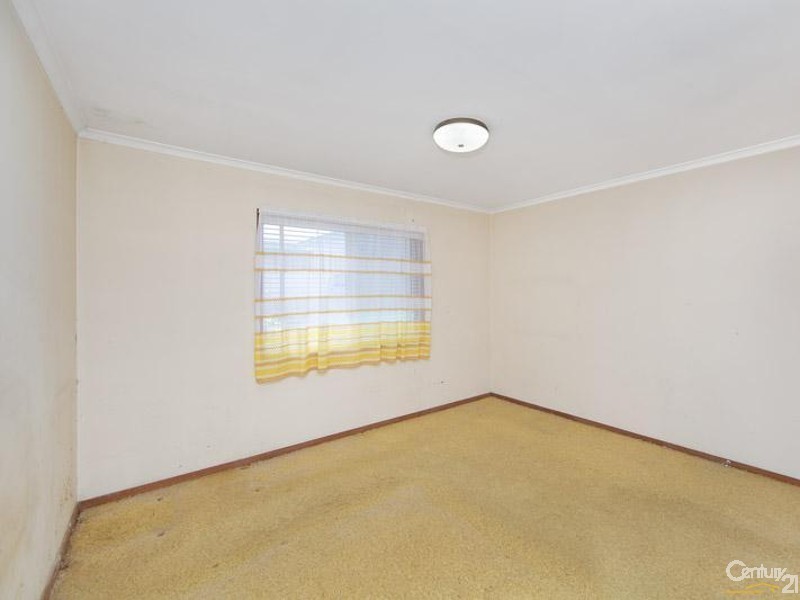 18 Delia Avenue, Budgewoi NSW 2262