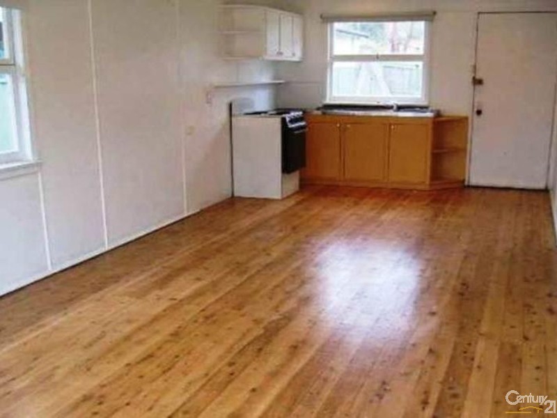 10 Charmhaven Ave, Charmhaven NSW 2263