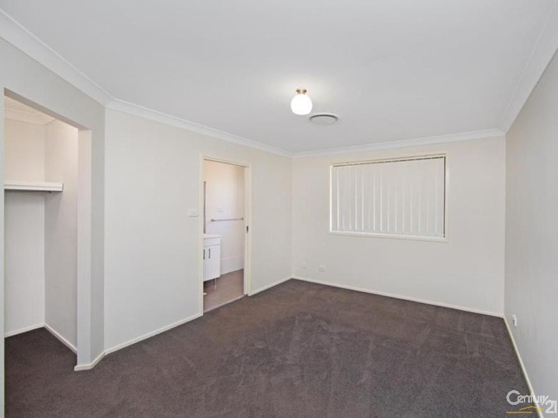 32 Watergum Road, Woongarrah NSW 2259