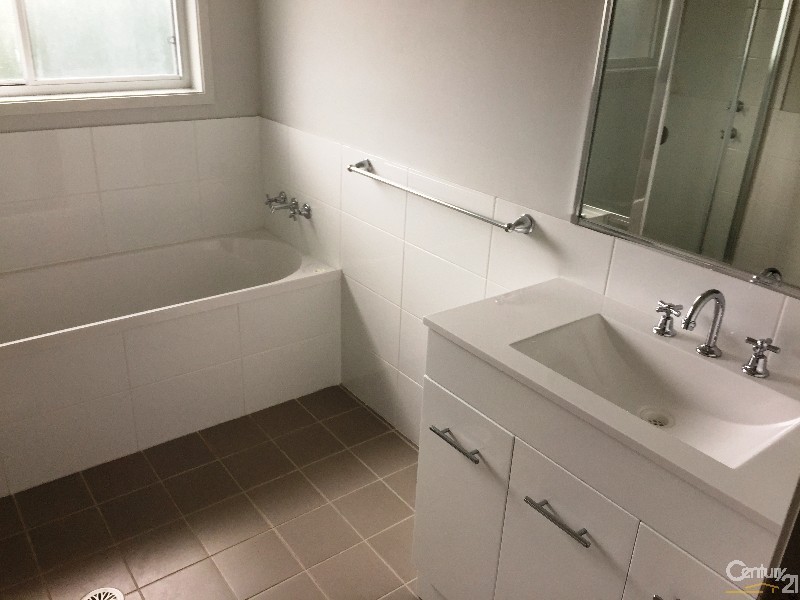 95 Churnwood Dr, Fletcher NSW 2287