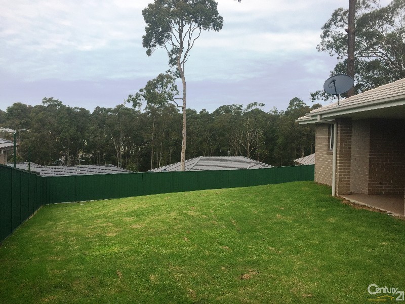 95 Churnwood Dr, Fletcher NSW 2287