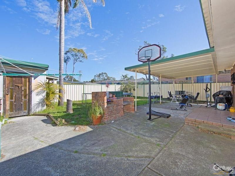 28  Wall Road, Gorokan NSW 2263