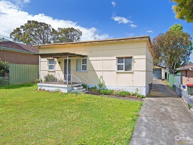 63 Springall Avenue, Wyongah NSW 2259