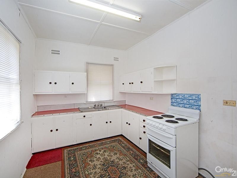 63 Springall Avenue, Wyongah NSW 2259
