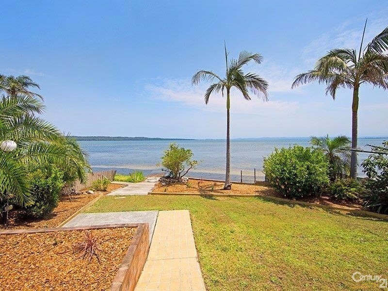 5 Tamar Ave, Toukley NSW 2263