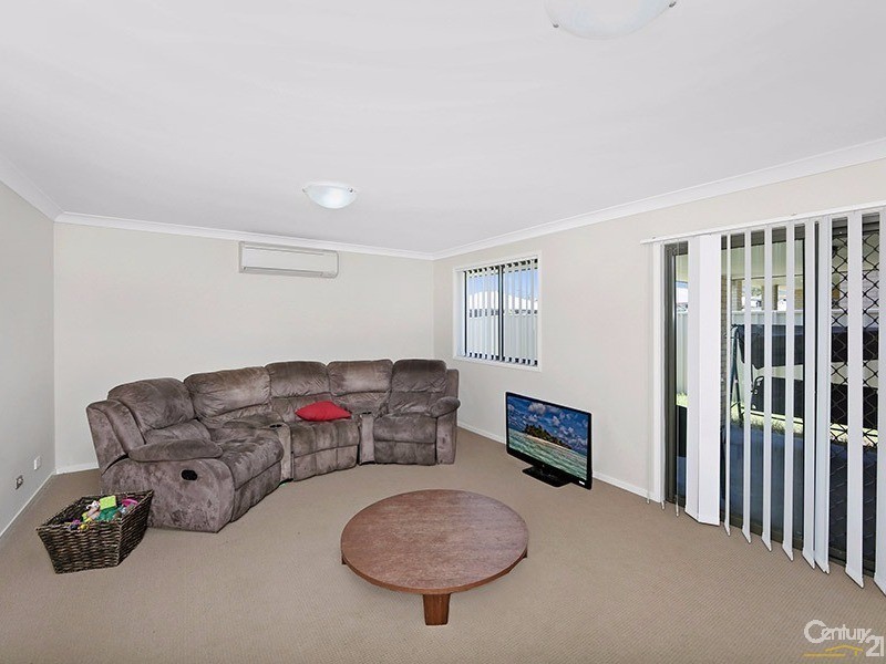 8 Kelowana avenue, Morisset NSW 2264