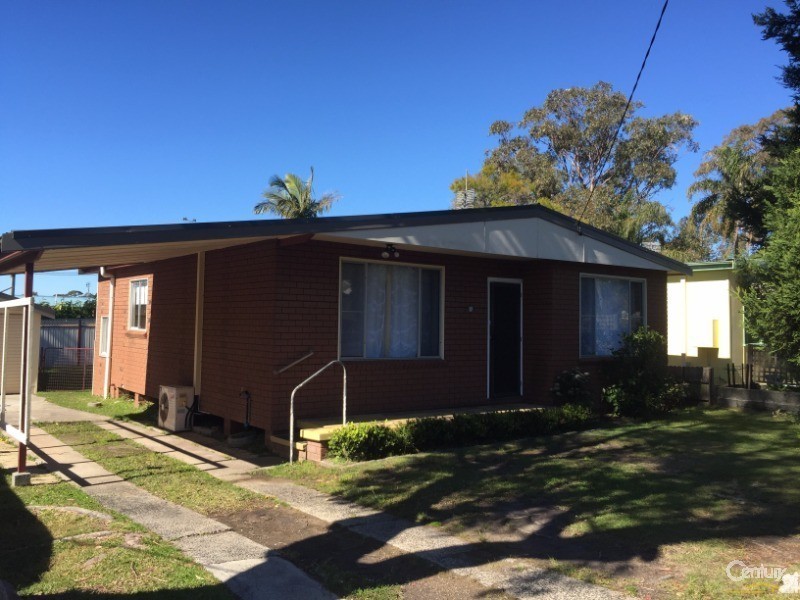 11 Delia Avenue, Budgewoi NSW 2262