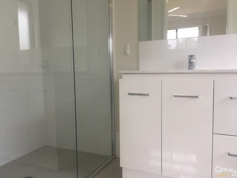 54 Maddie Street, Bonnells Bay NSW 2264