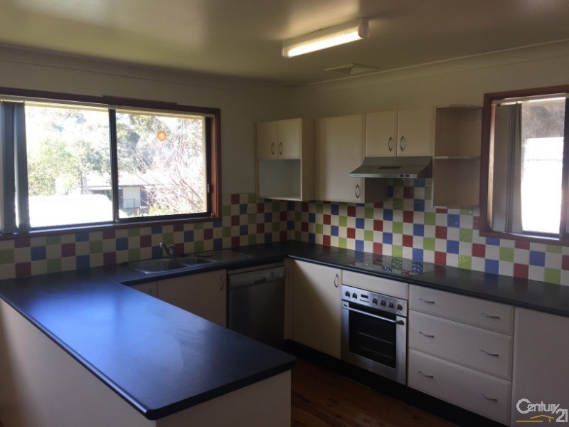 6 Kaye Avenue, Kanwal NSW 2259