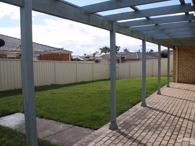 48 Greenhaven Circuit, Woongarrah NSW 2259
