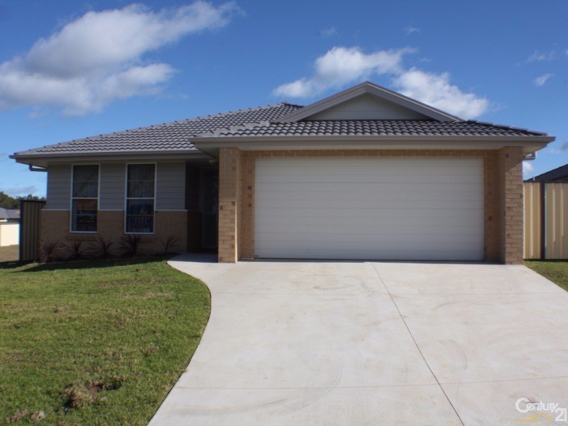 13 Marsanne Close, Cessnock NSW 2325