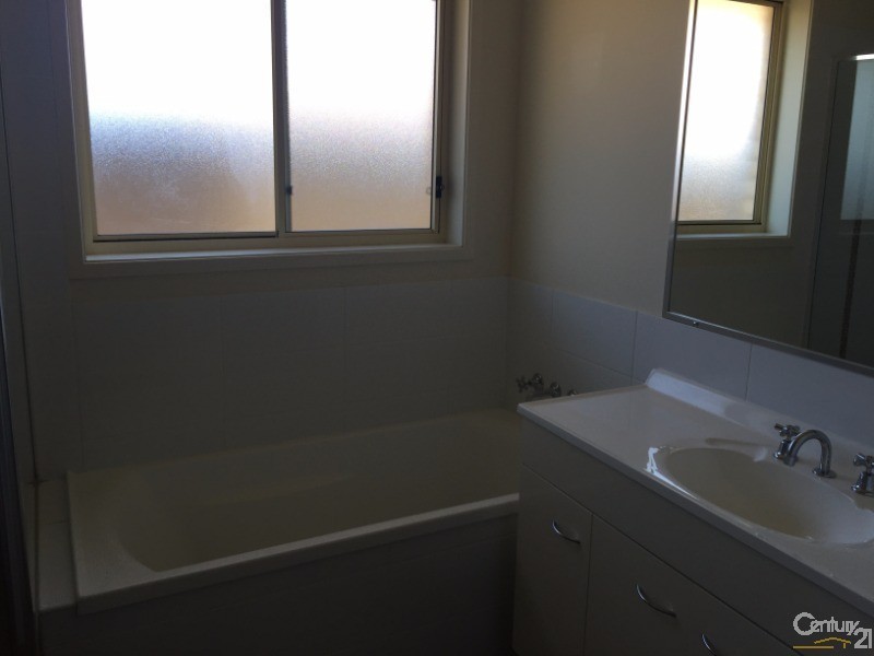 63 Georgia Drive, Hamlyn Terrace NSW 2259