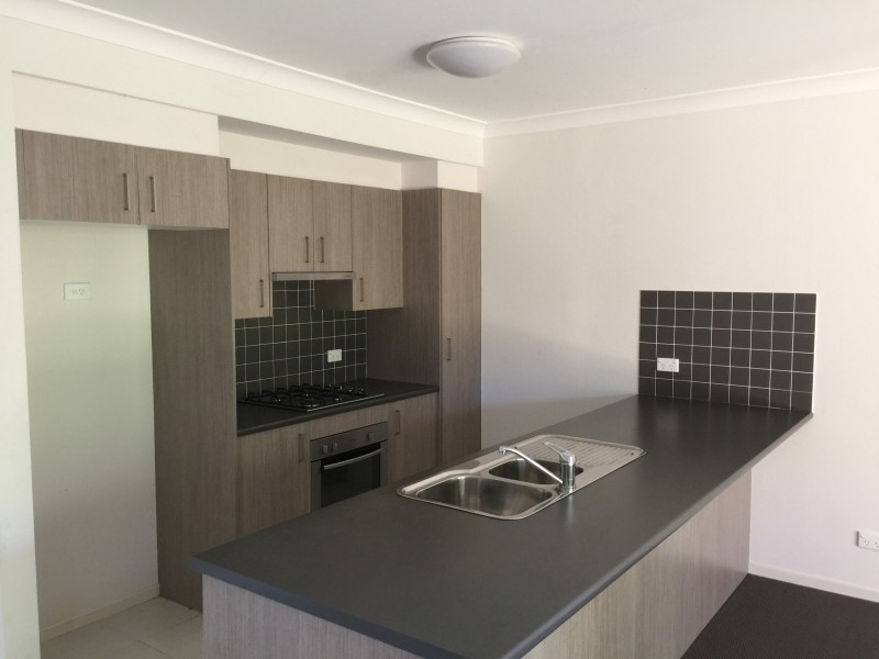 27/8 Stockton Street, Morisset NSW 2264