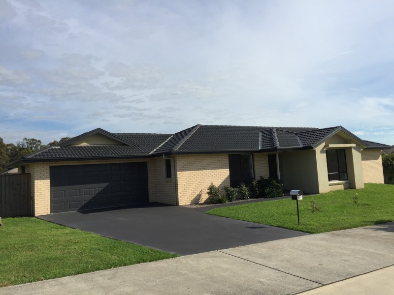 31 Settlers Boulevard, Chisholm NSW 2322