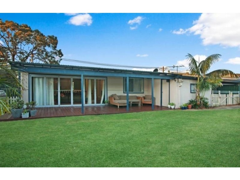 31 Jones Avenue, Toukley NSW 2263