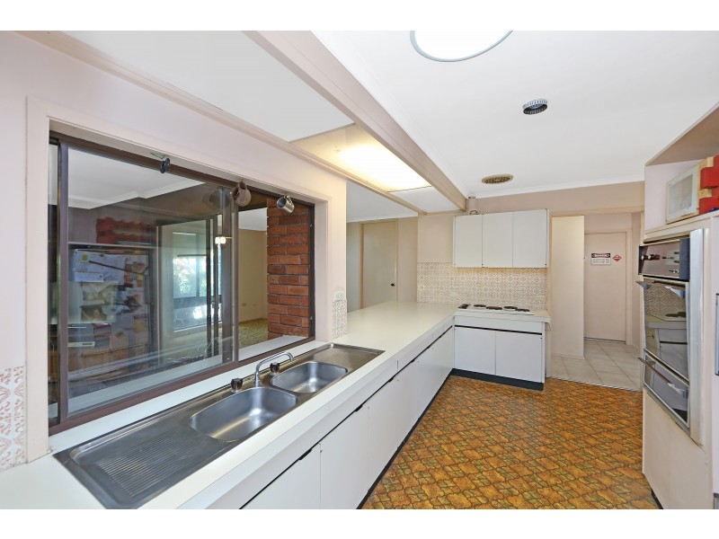 5 Glenlake Avenue, Toukley NSW 2263