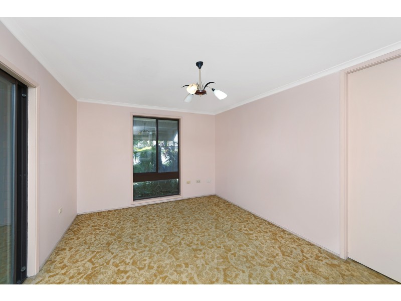5 Glenlake Avenue, Toukley NSW 2263