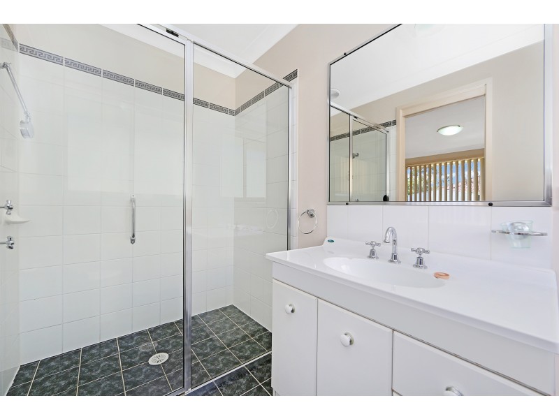 11 Redwood Street, Woongarrah NSW 2259