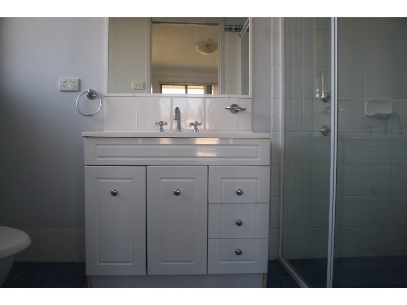 13 Bayberry Avenue, Woongarrah NSW 2259