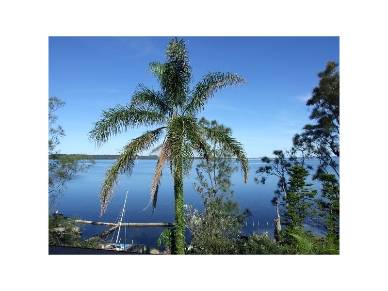 79 Main Rd, Toukley NSW 2263