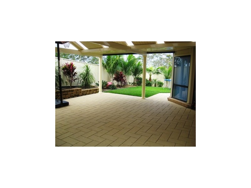 2 Lily Lane, Woongarrah NSW 2259