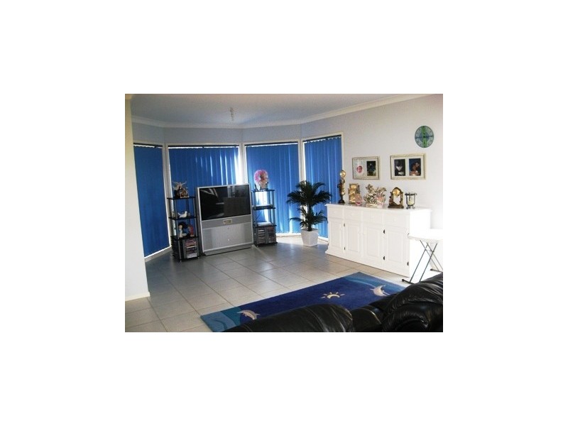 2 Lily Lane, Woongarrah NSW 2259