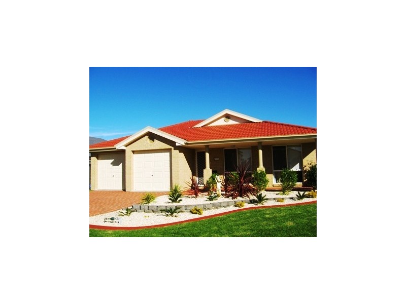 7 Birch Dr, Hamlyn Terrace NSW 2259