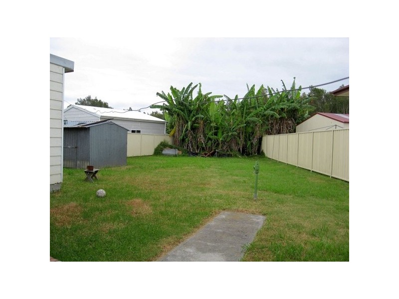 423 Tuggerawong Rd, Tuggerawong NSW 2259