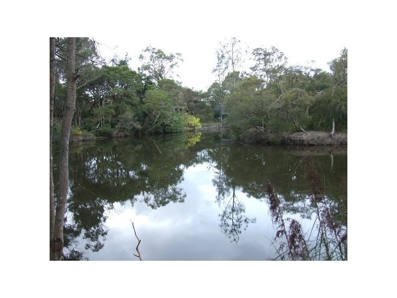 44 Olney Dr, Blue Haven NSW 2262