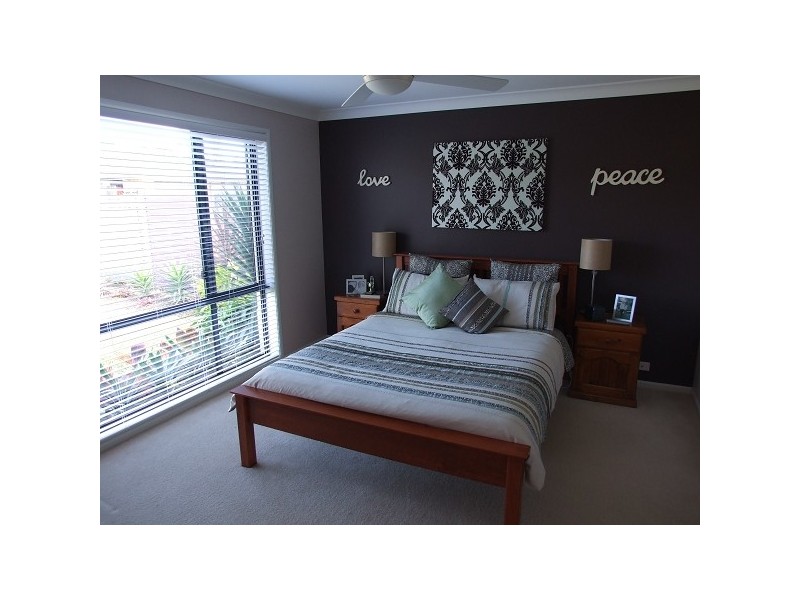 38 Birch Dr, Hamlyn Terrace NSW 2259