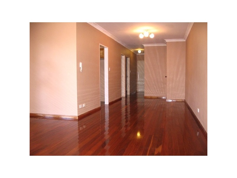 2/136 Evaline Street, Campsie NSW 2194