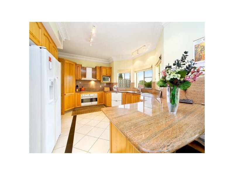 Strathfield South NSW 2136