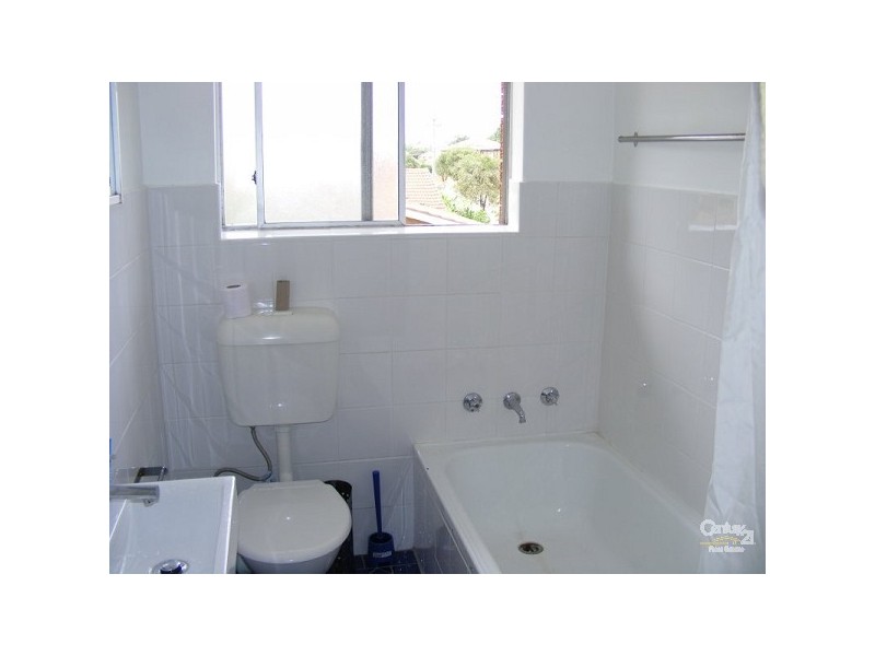 36 Claremont St, Campsie NSW 2194