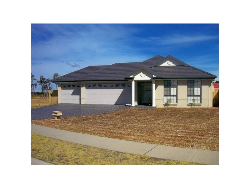 85 Leeward Cct, Tea Gardens NSW 2324