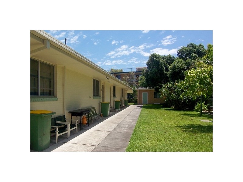2/23 CNR Mirreen and Bennett Street, Hawks Nest NSW 2324
