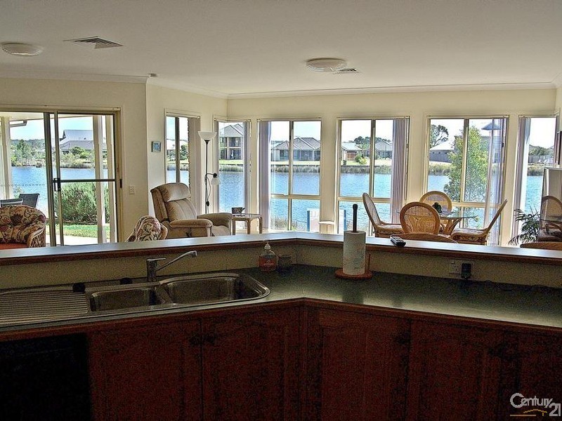 Tea Gardens NSW 2324