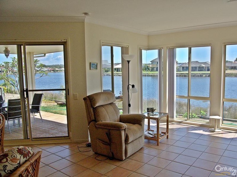 Tea Gardens NSW 2324