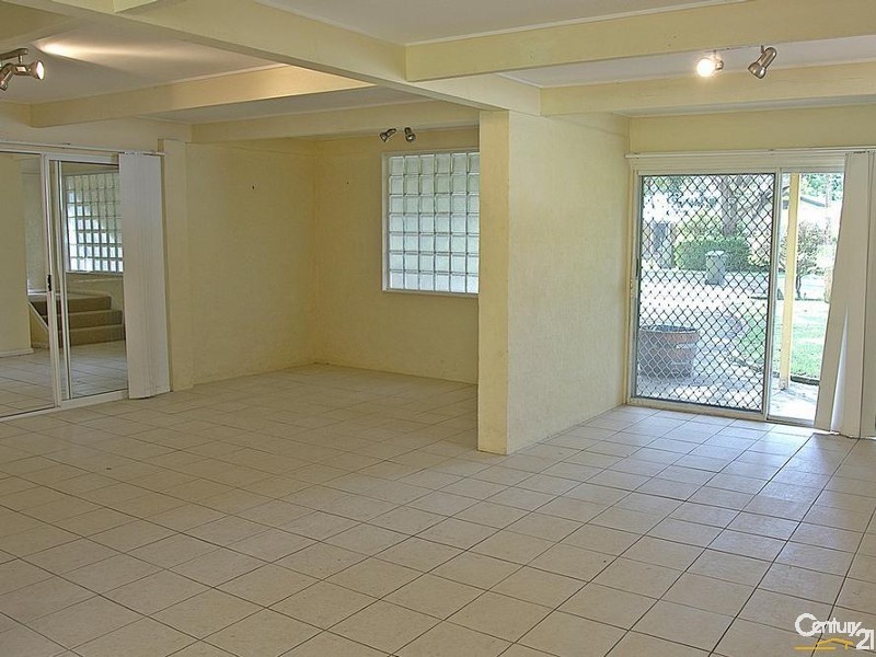 38 Binda St, Hawks Nest NSW 2324