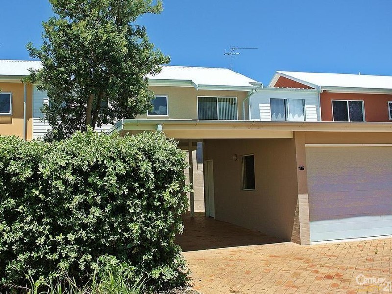 16 Yalinbah Street, Tea Gardens NSW 2324