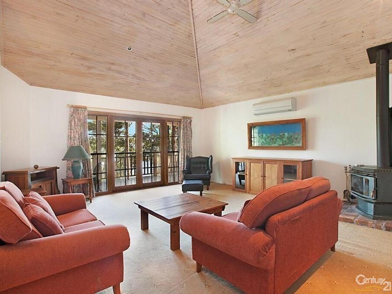 37 The Esplanade, North Arm Cove NSW 2324