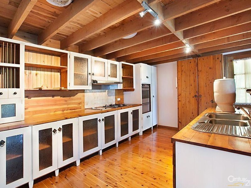 37 The Esplanade, North Arm Cove NSW 2324