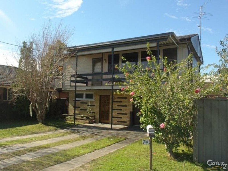 74 Myall St, Tea Gardens NSW 2324