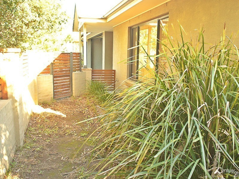 2b Settlers Way, Tea Gardens NSW 2324